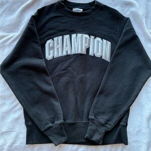 CLOSET CLEAN OUT Champion Men’s Crewneck Sweater | Size S | Excellent Condition